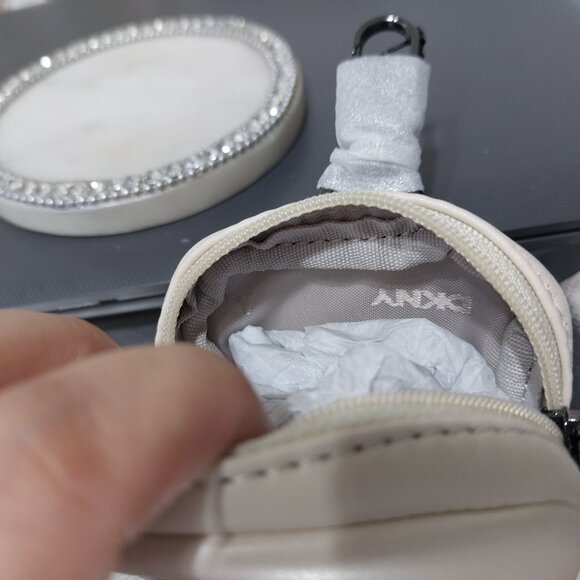 DKNY Mini Coin Purse Mini Clip On Bag Keychain Charm Coin Purse Cute - Picture 4 of 8